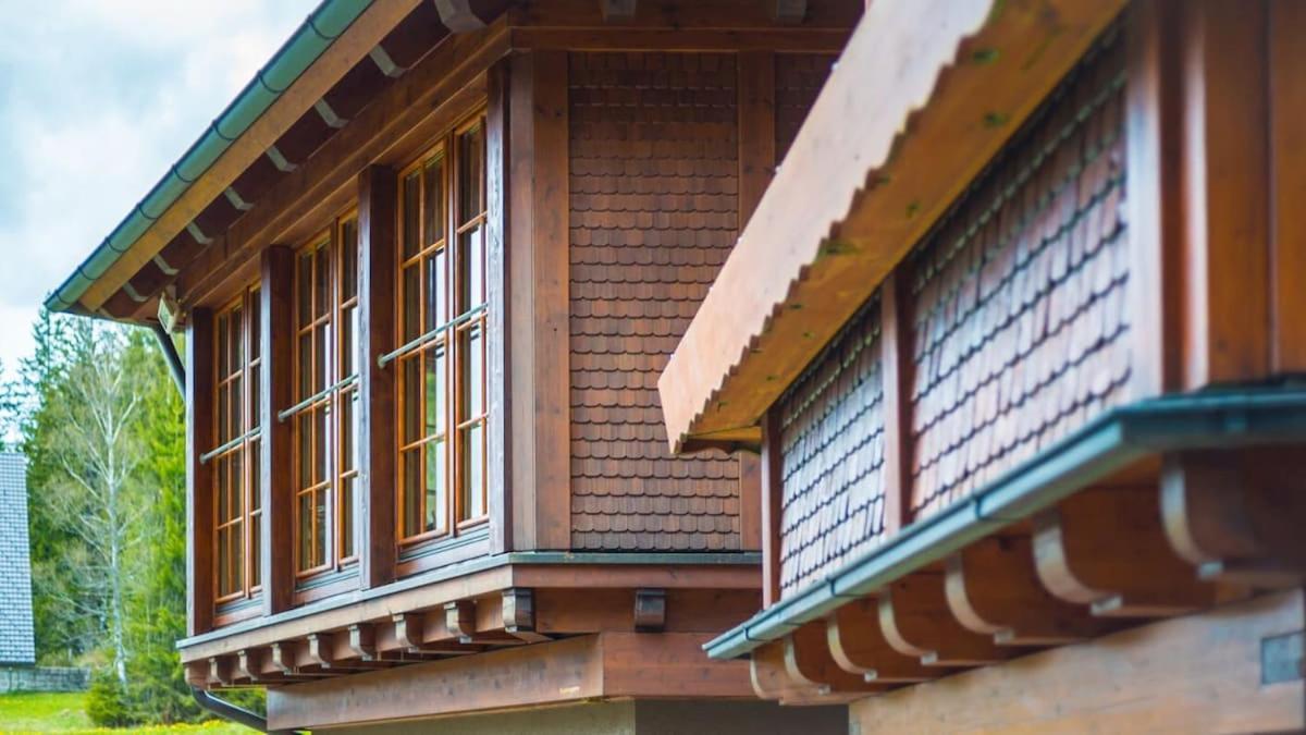 Schwarzwald Lodge Inselklause Шёнвальд Экстерьер фото